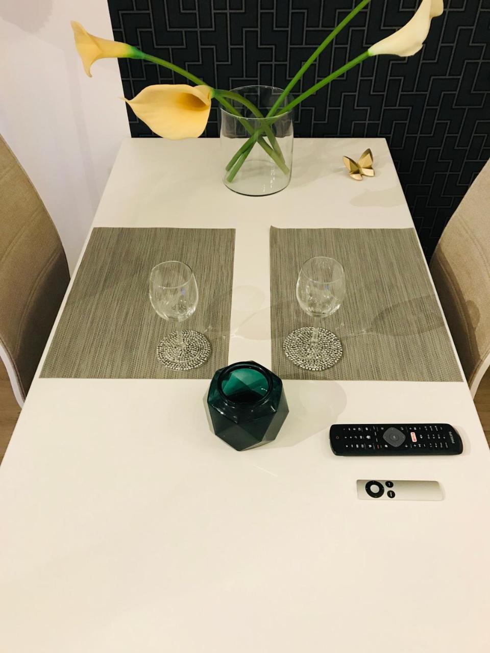 Apartement Blanc De Luxe Praag Buitenkant foto